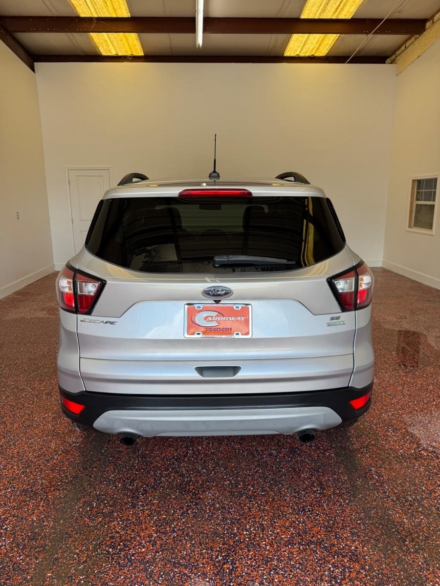 Ford Escape SE FWD 2018