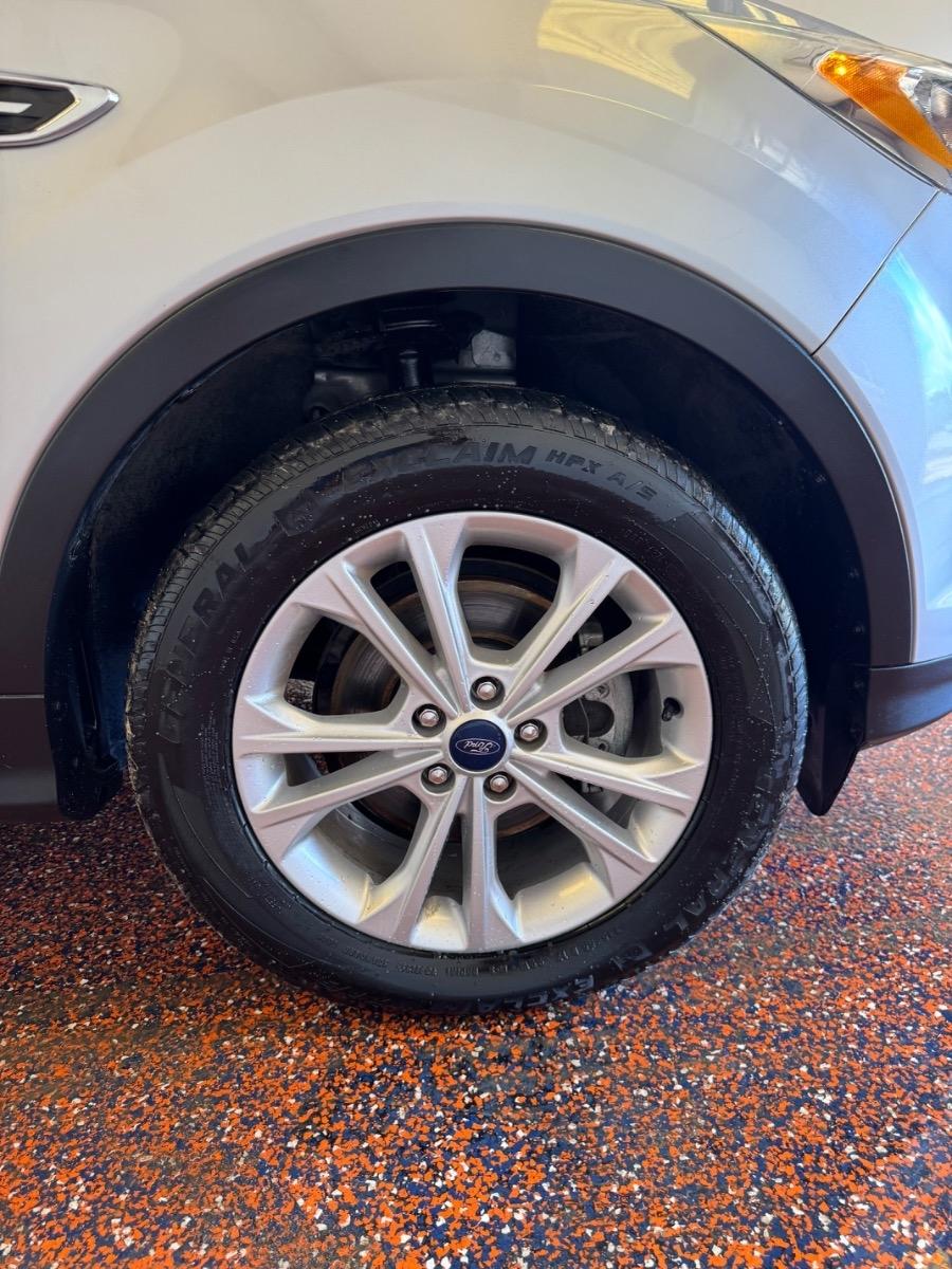 Ford Escape SE FWD 2018