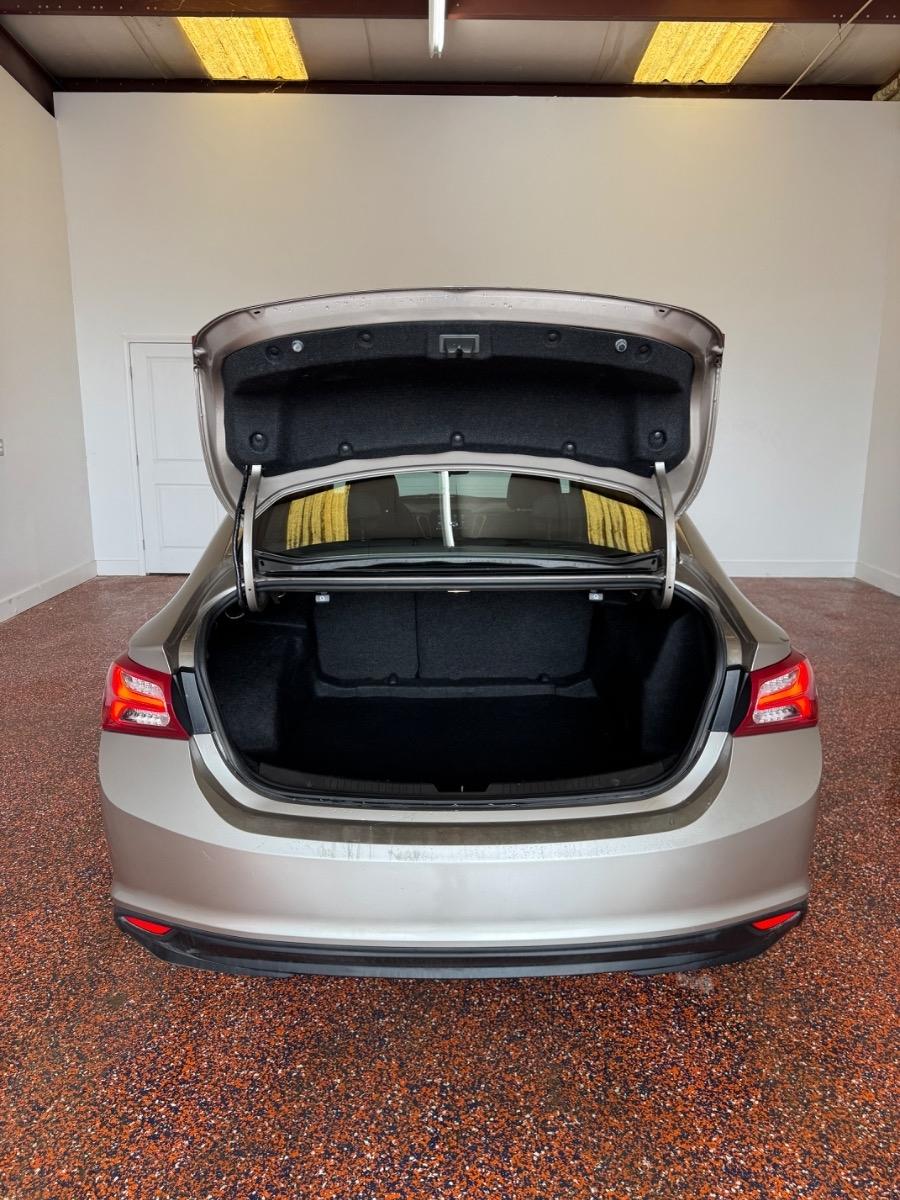 Chevrolet Malibu 4dr Sdn LT 2022