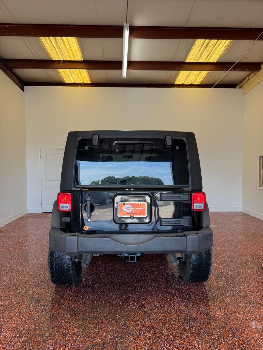 Jeep Wrangler Unlimited 4WD 4dr Rubicon 2014