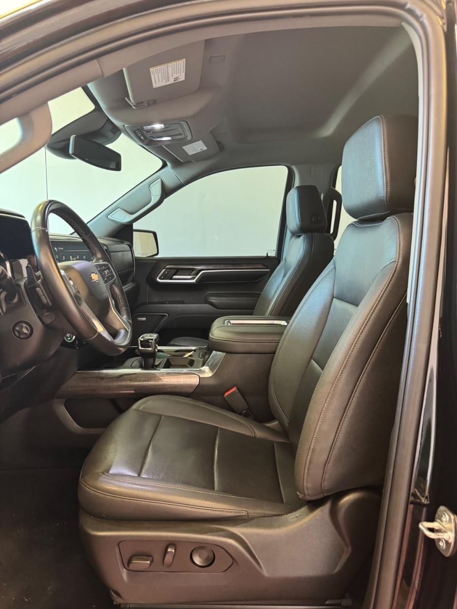 Chevrolet Silverado 1500 4WD Crew Cab 147" LTZ 2022
