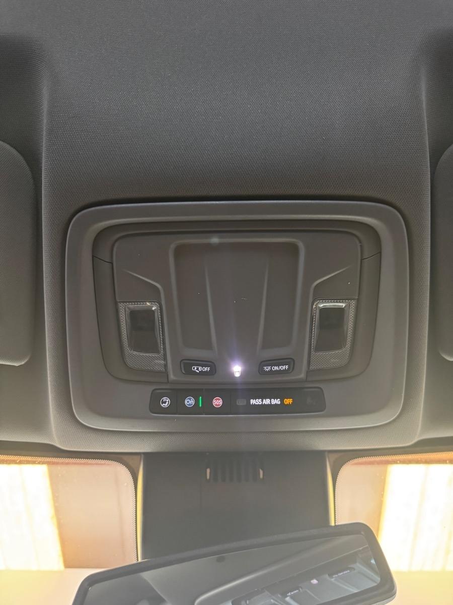 Chevrolet Silverado 1500 4WD Crew Cab 147" LTZ 2022