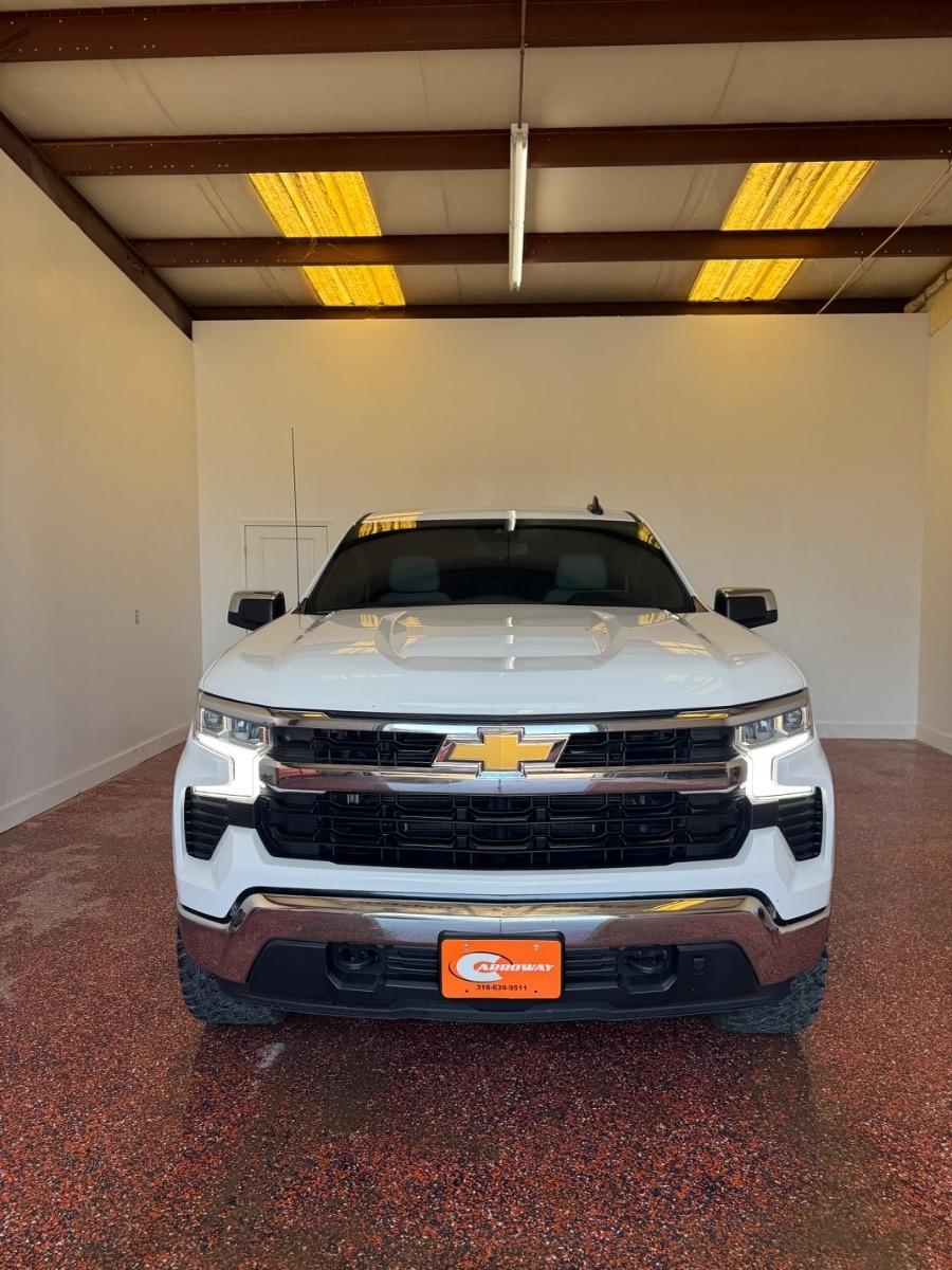 Chevrolet Silverado 1500 4WD Crew Cab 147" LT w/1LT 2022