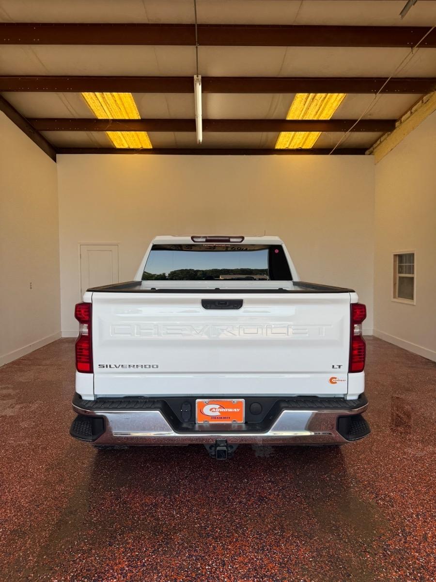 Chevrolet Silverado 1500 4WD Crew Cab 147" LT w/1LT 2022
