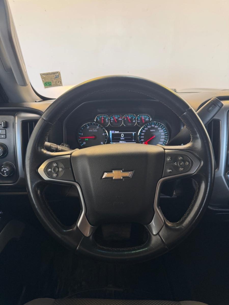 Chevrolet Silverado 2500HD 4WD Double Cab 144.2" LT 2015