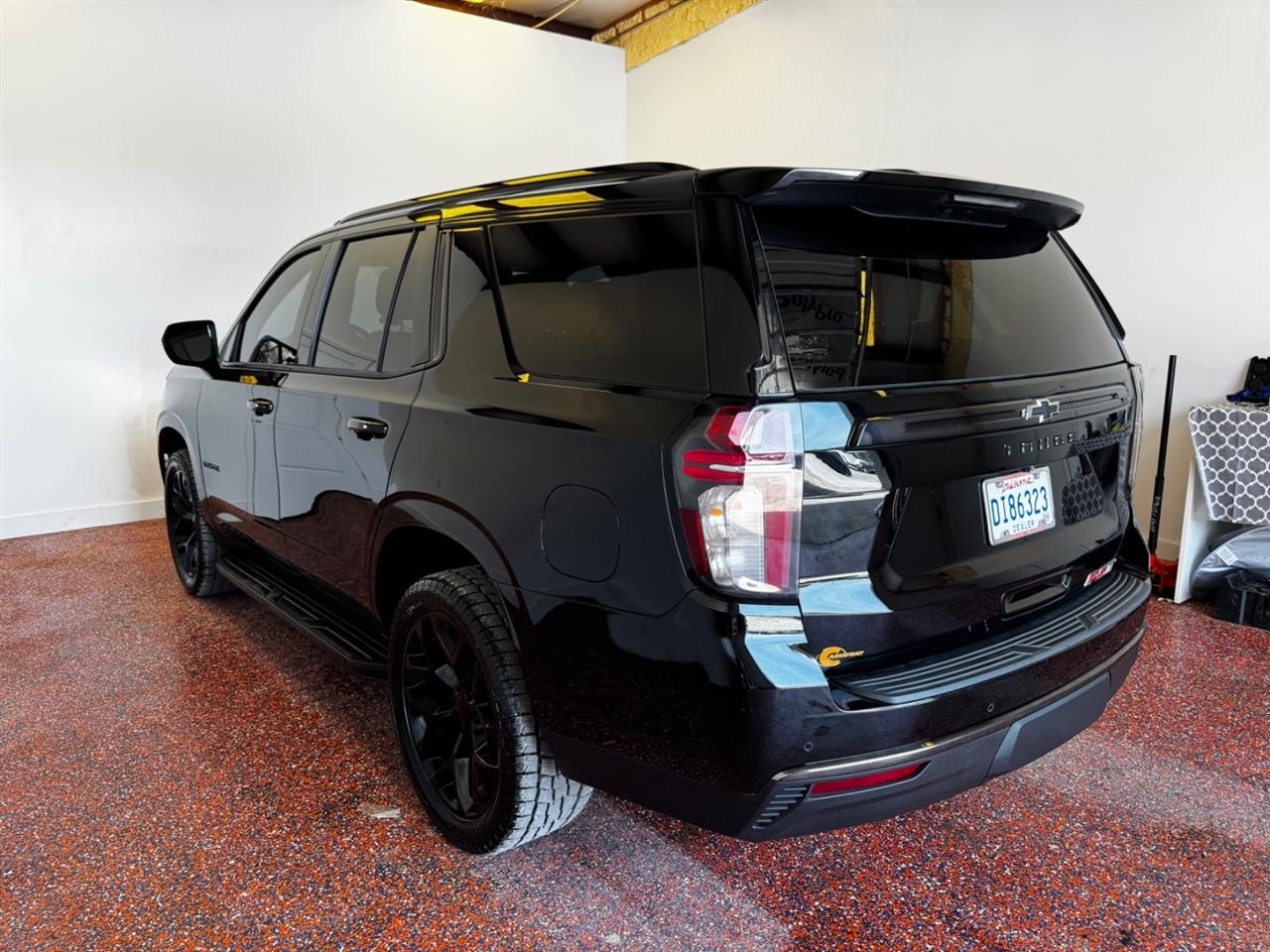 Chevrolet Tahoe 4WD 4dr RST 2021