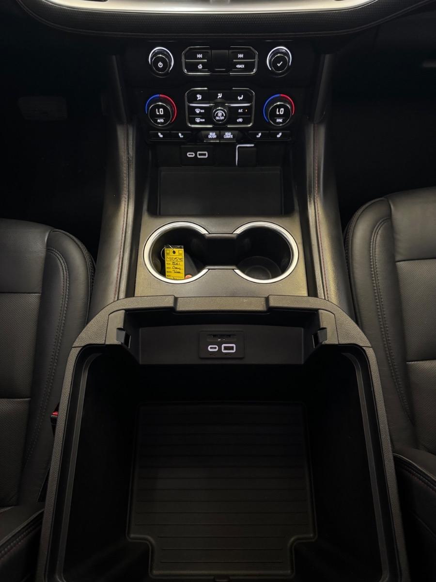 Chevrolet Tahoe 4WD 4dr RST 2021