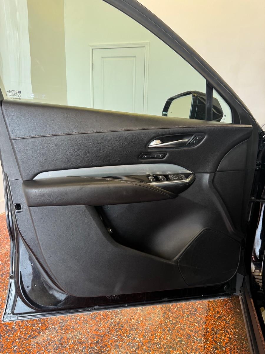 Cadillac XT4 AWD 4dr Premium Luxury 2020