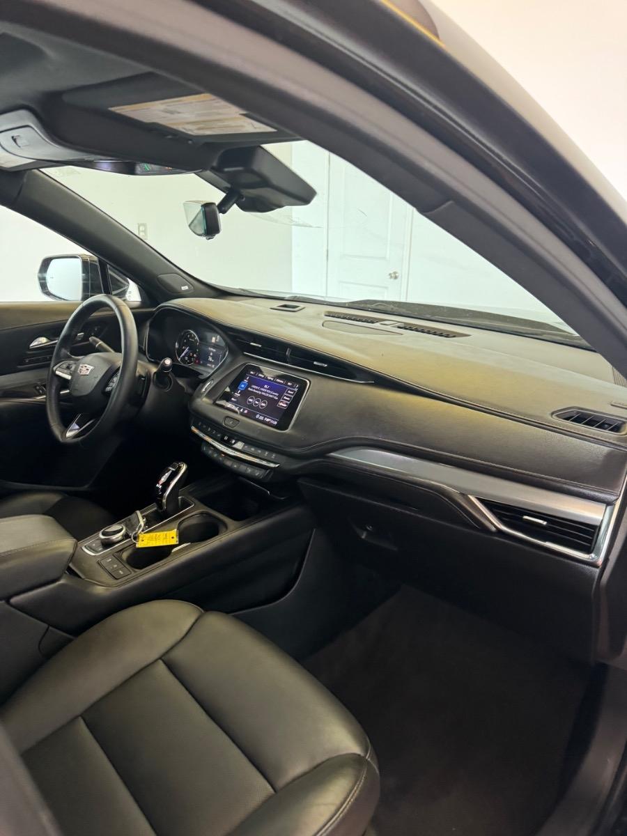 Cadillac XT4 AWD 4dr Premium Luxury 2020