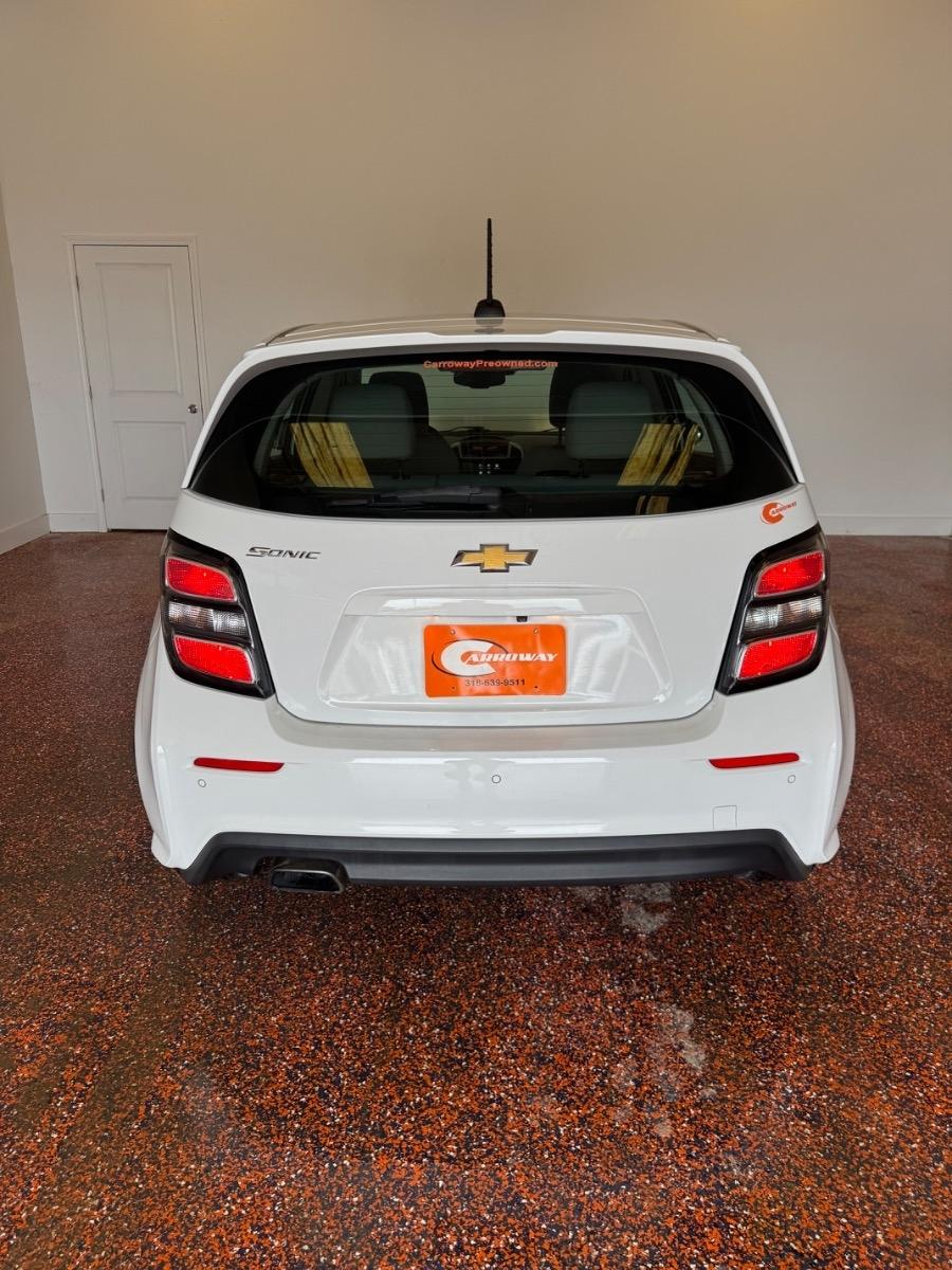 Chevrolet Sonic 5dr HB Auto LT w/1FL 2019