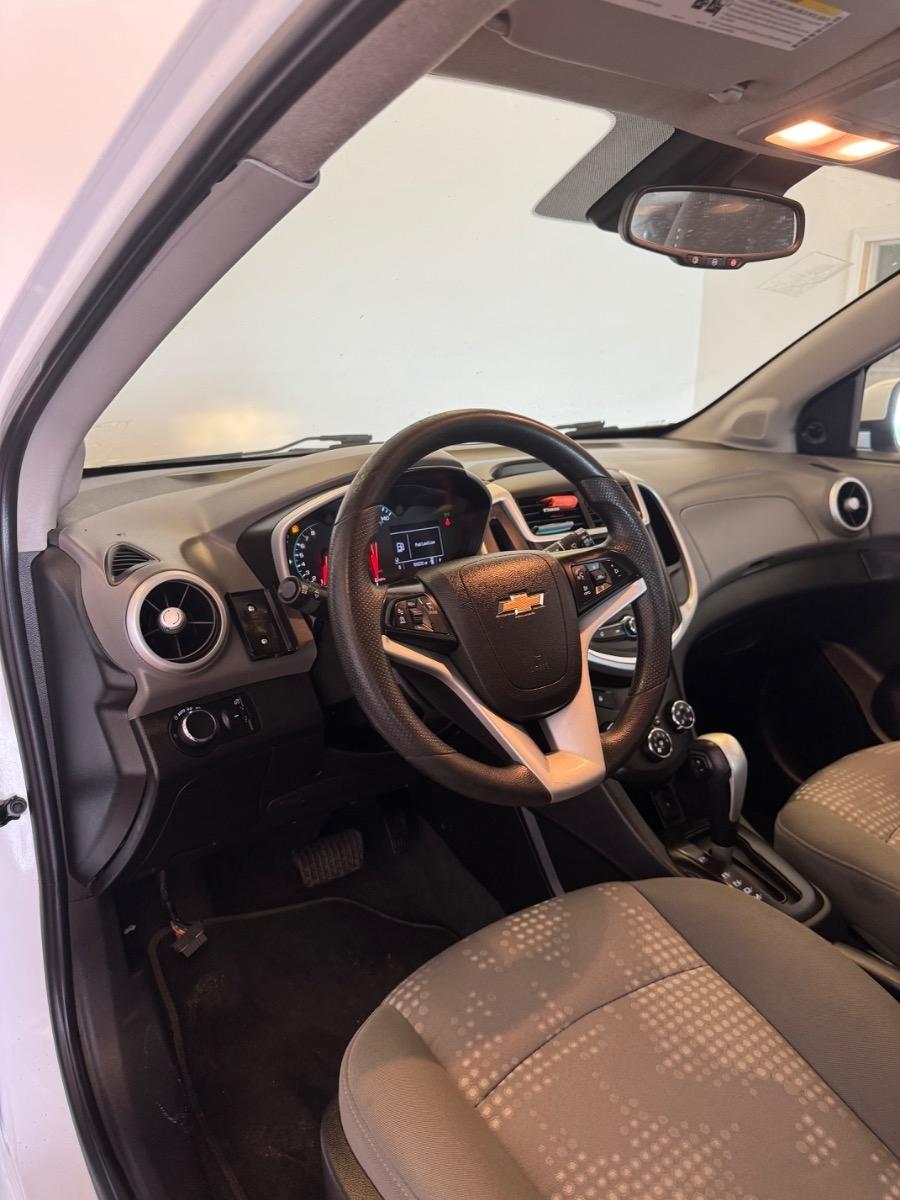 Chevrolet Sonic 5dr HB Auto LT w/1FL 2019