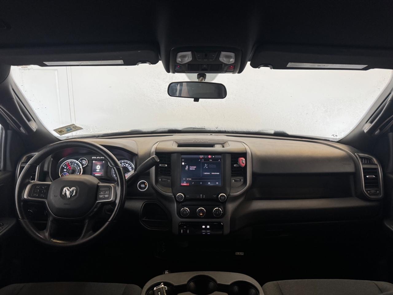 RAM 3500 Tradesman 4x4 Crew Cab 8' Box 2022