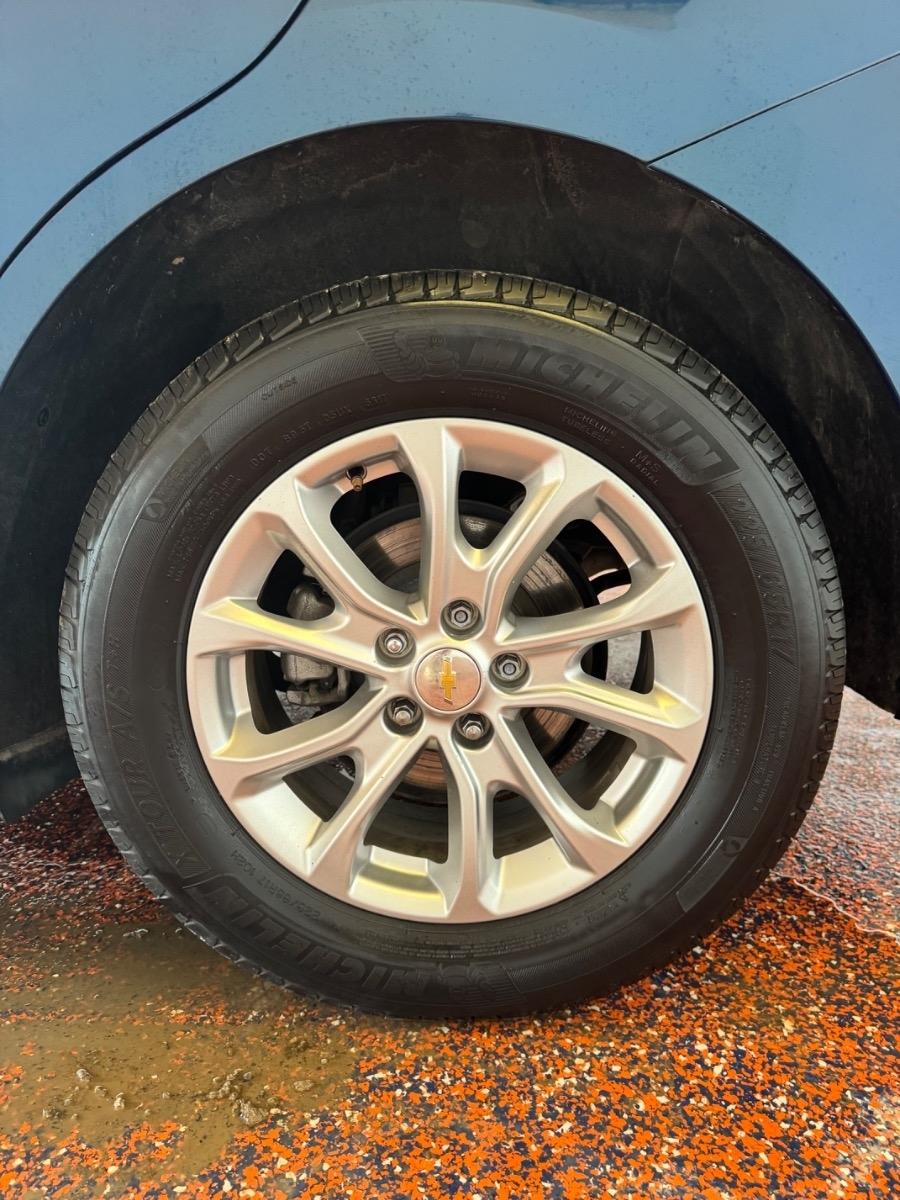 Chevrolet Equinox FWD 4dr LT w/1LT 2020