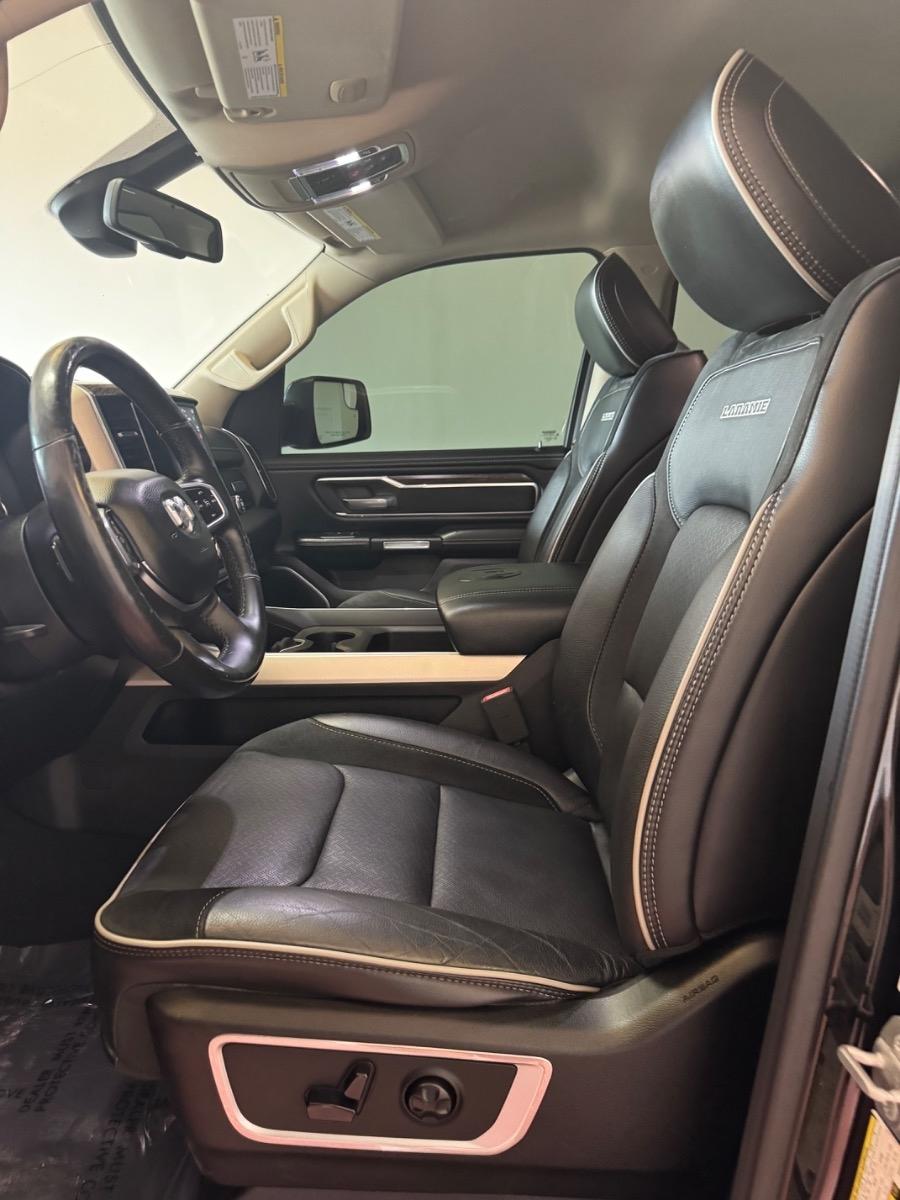 RAM 1500 Laramie 4x2 Quad Cab 6'4" Box 2019