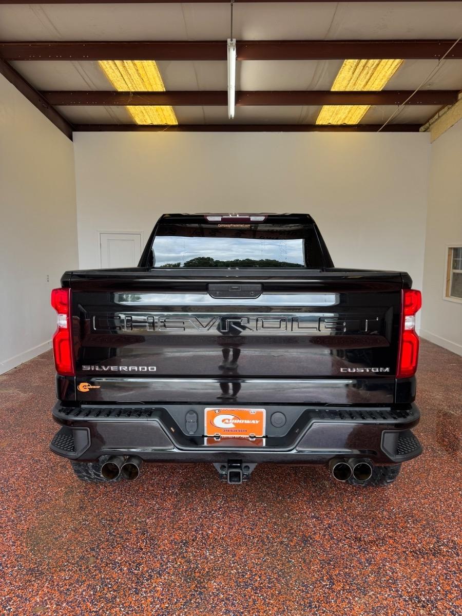 Chevrolet Silverado 1500 4WD Crew Cab 147" Custom Trail Boss 2021