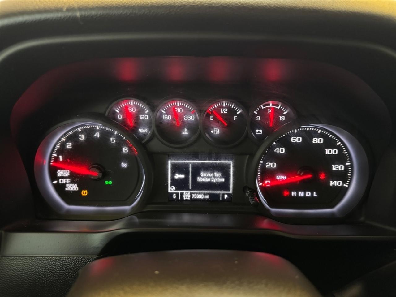Chevrolet Silverado 1500 4WD Crew Cab 147" Custom Trail Boss 2021
