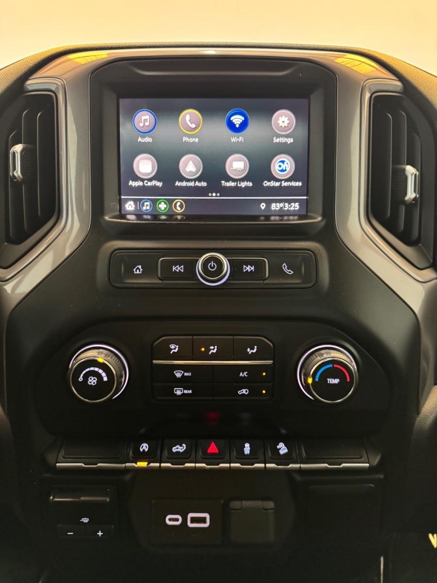 Chevrolet Silverado 1500 4WD Crew Cab 147" Custom Trail Boss 2021