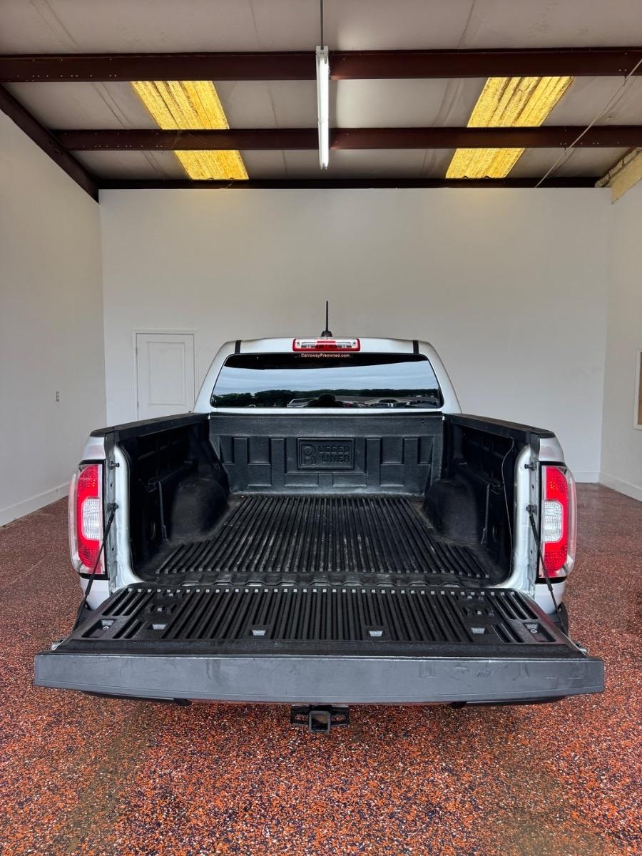 GMC Canyon 2WD Crew Cab 128.3" SLE 2019