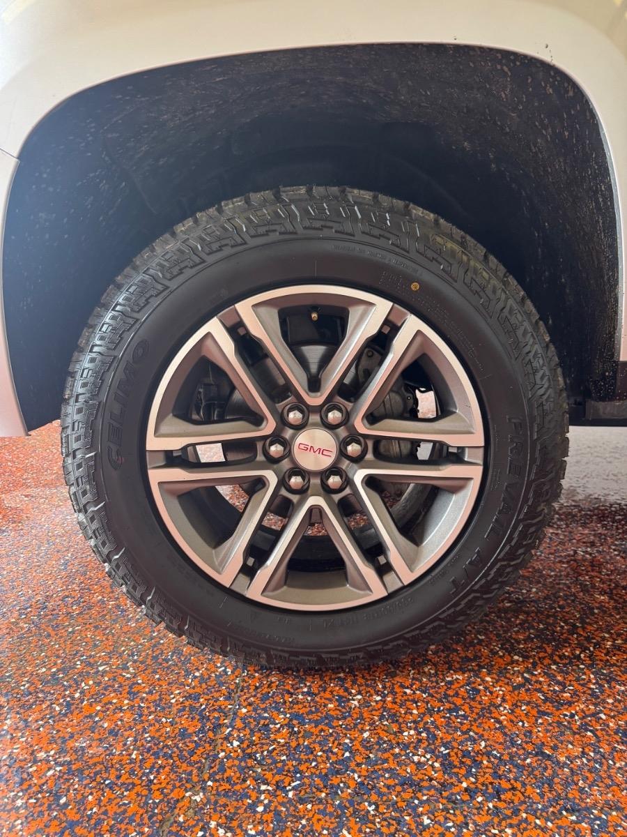 GMC Canyon 2WD Crew Cab 128.3" SLE 2019