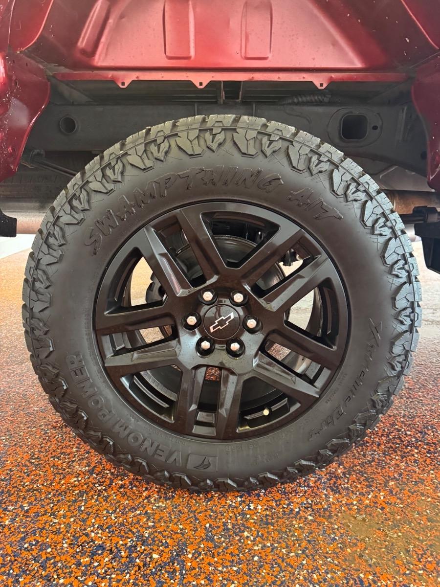 Chevrolet Silverado 1500 LTD 4WD Crew Cab 147" Custom Trail Boss 2022