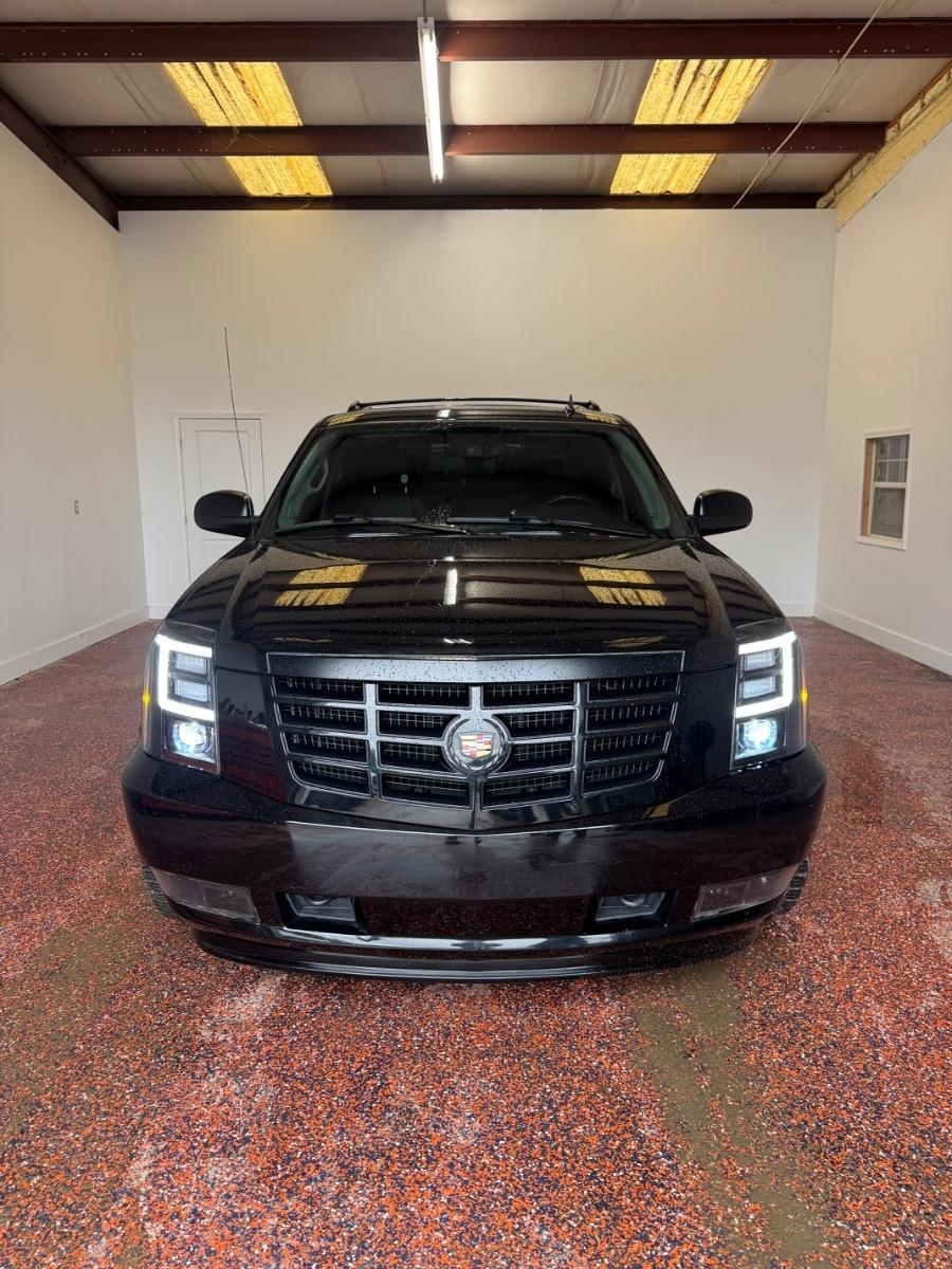 Cadillac Escalade EXT AWD 4dr Luxury 2013
