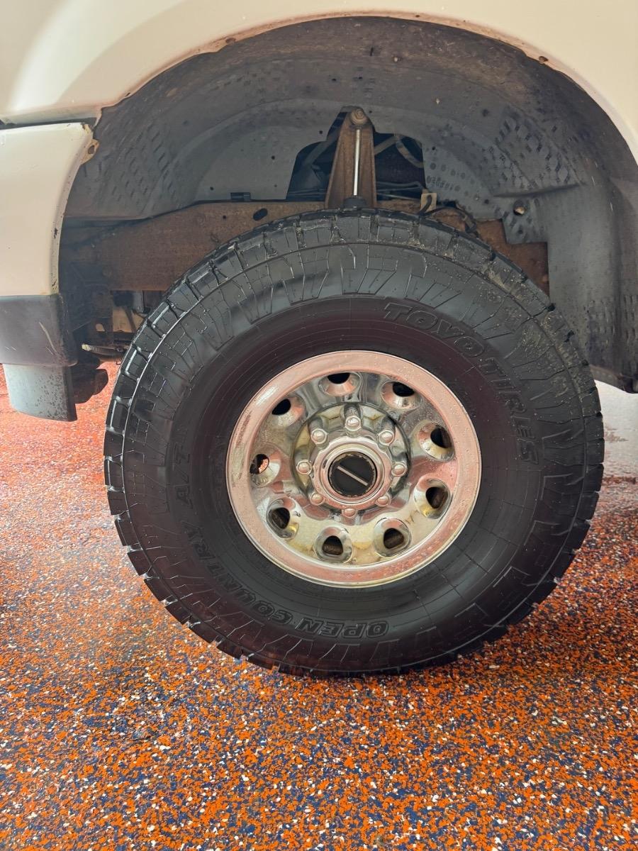 Ford Super Duty F-250 Supercab 142" XLT 4WD 2003