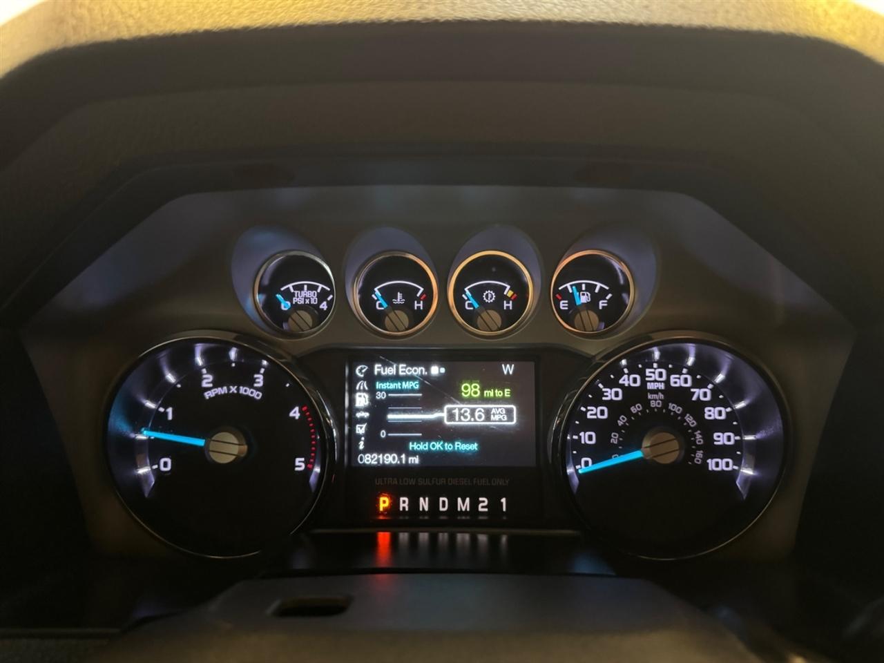 Ford Super Duty F-250 SRW 4WD Crew Cab 156" Lariat 2016