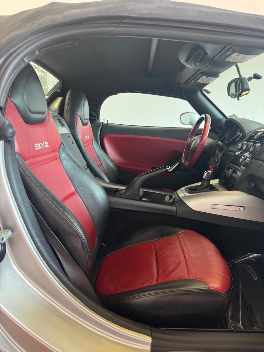 Saturn Sky 2dr Conv Red Line 2007
