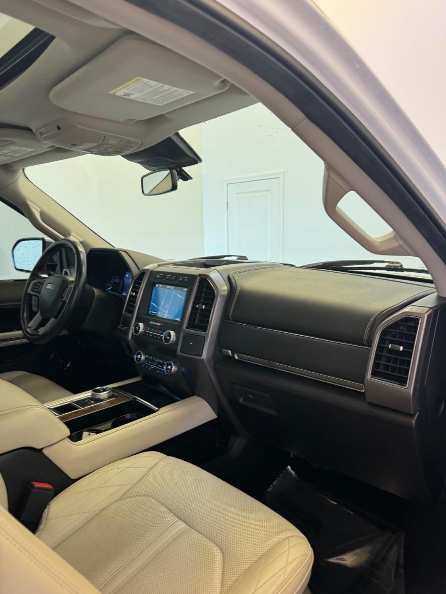 Ford Expedition Platinum 4x2 2019