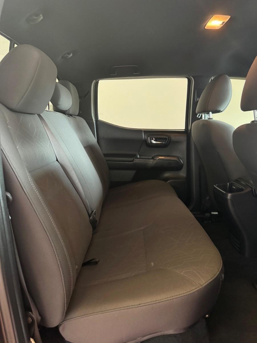 Toyota Tacoma TRD Off Road Double Cab 5' Bed V6 4x4 MT (Natl) 2017