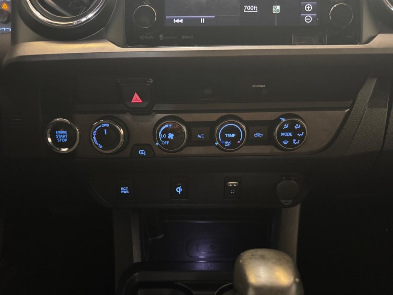 Toyota Tacoma TRD Off Road Double Cab 5' Bed V6 4x4 MT (Natl) 2017