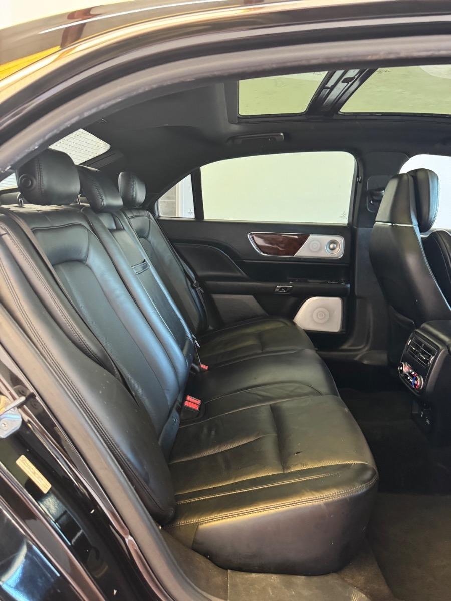 Lincoln Continental Reserve FWD 2017