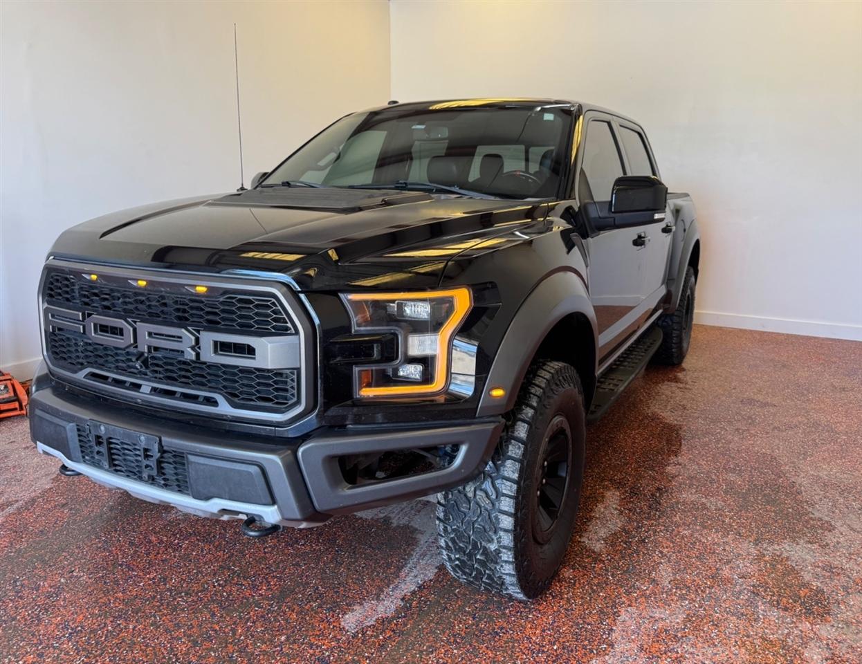 2018 Ford F-150 Raptor 4WD SuperCrew 5.5' Box