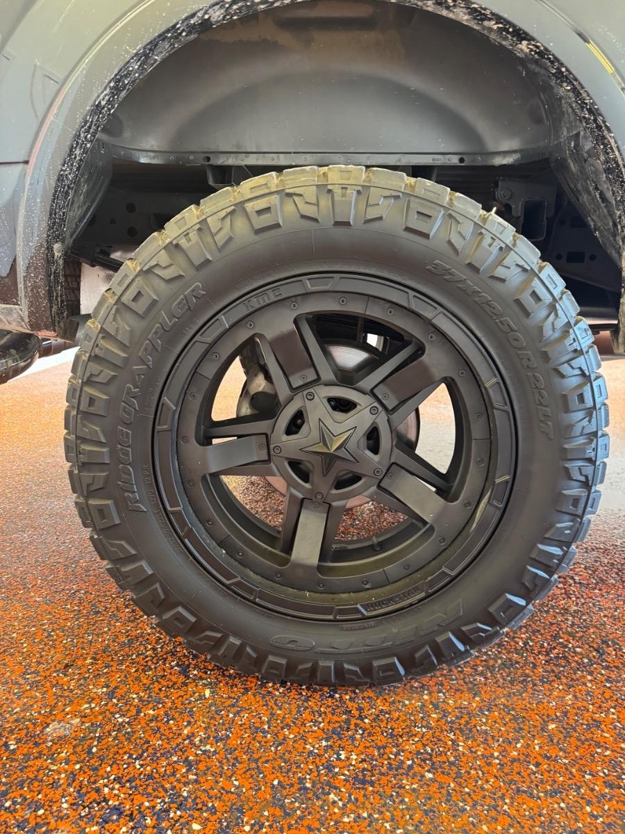 Ford F-150 Platinum SuperCrew 5.5-ft. Bed 4WD 2018
