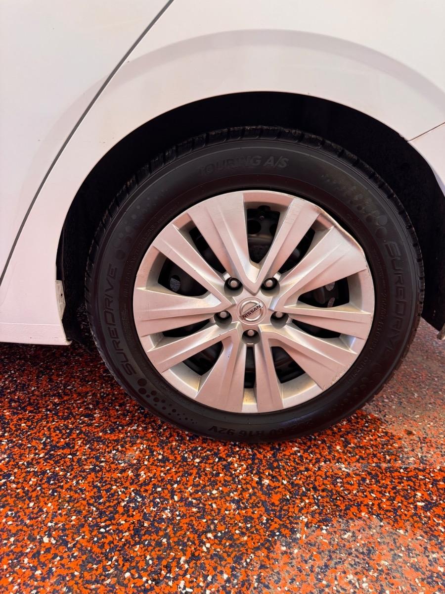 Nissan Sentra S CVT 2022
