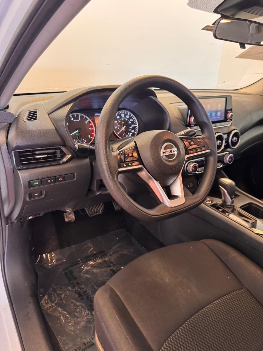 Nissan Sentra S CVT 2022