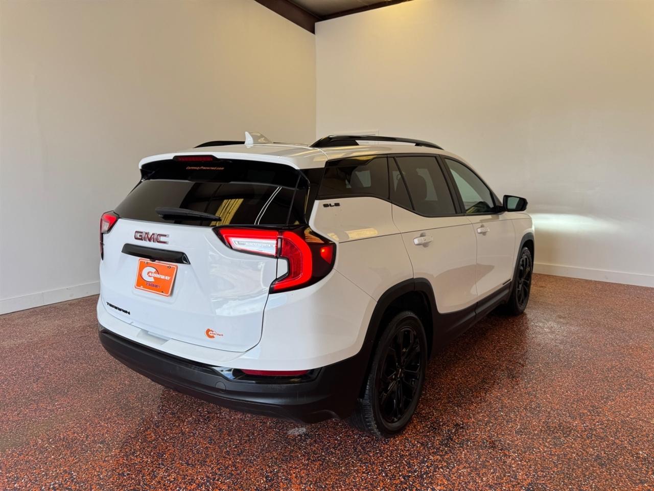 GMC Terrain FWD 4dr SLE 2022