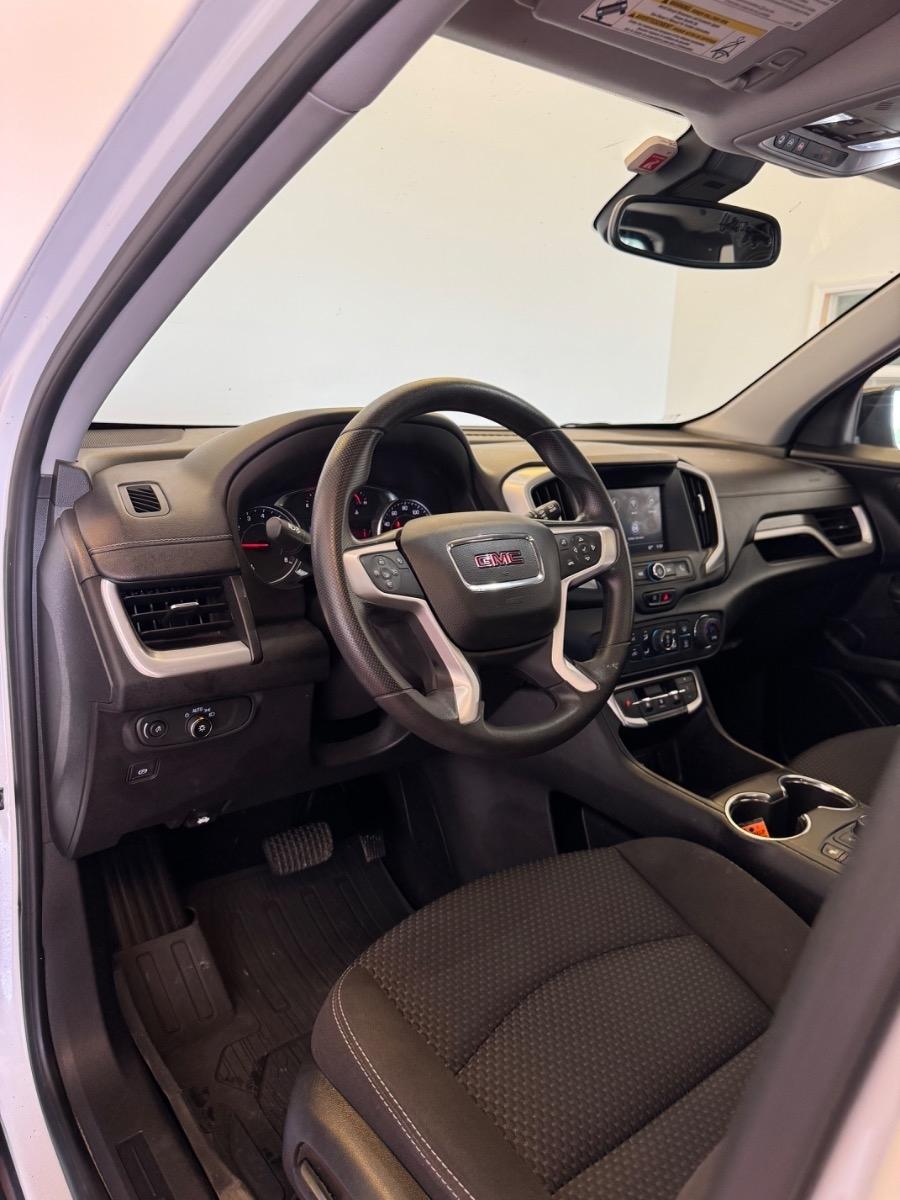 GMC Terrain FWD 4dr SLE 2022