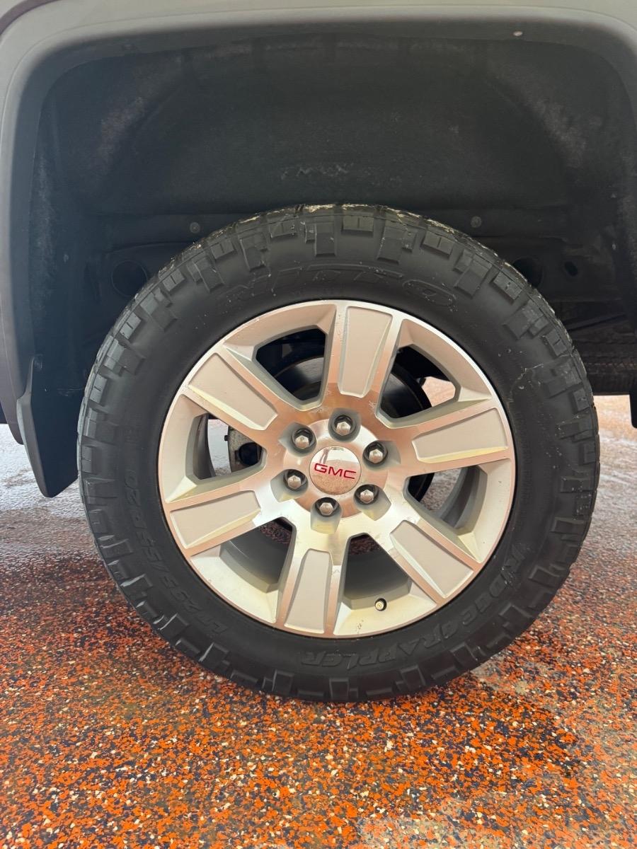 GMC Sierra 1500 2WD Crew Cab 143.5" SLE 2014