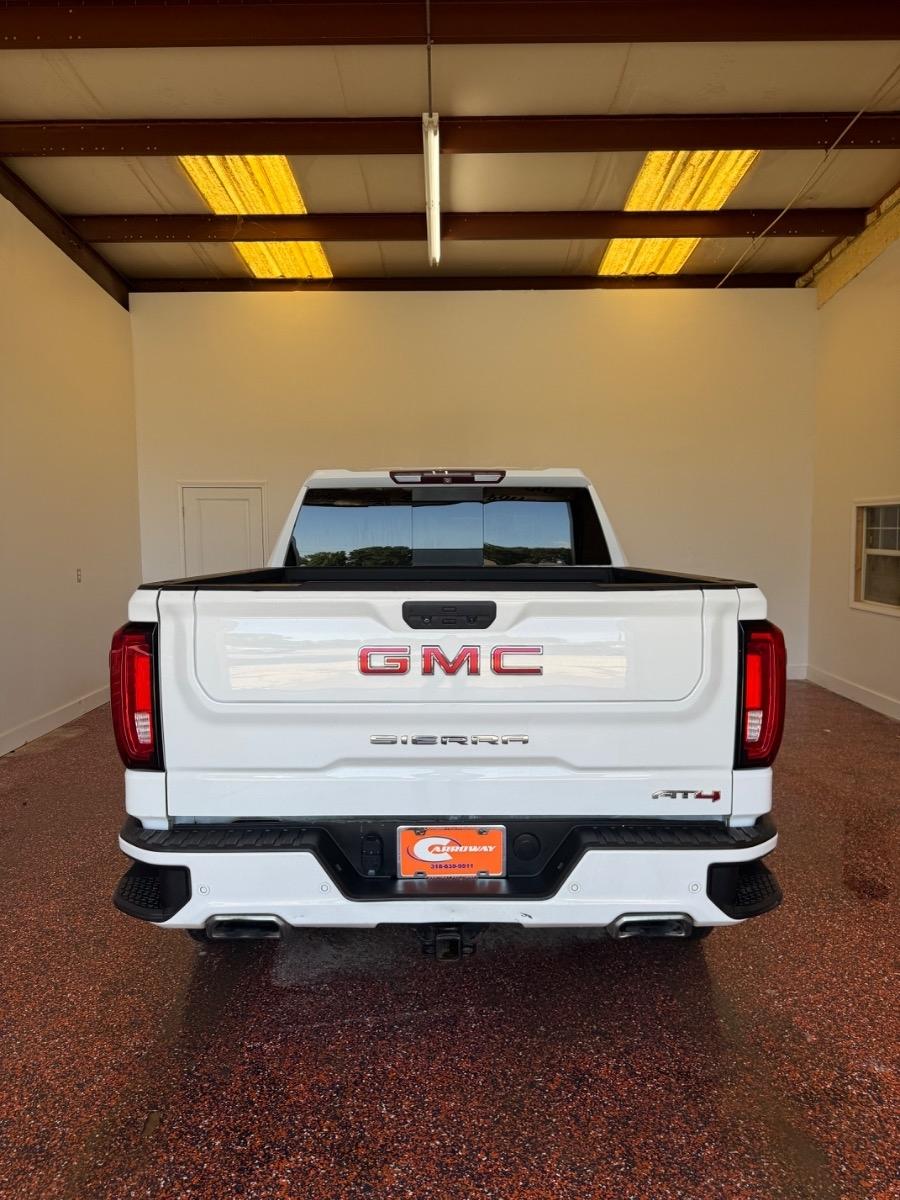 GMC Sierra 1500 4WD Crew Cab 147" AT4 2019