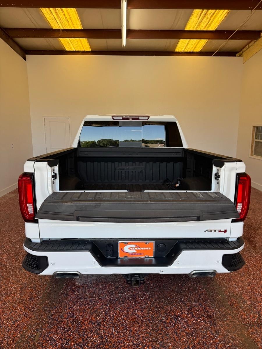 GMC Sierra 1500 4WD Crew Cab 147" AT4 2019