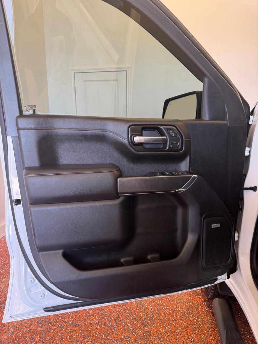 GMC Sierra 1500 4WD Crew Cab 147" AT4 2019