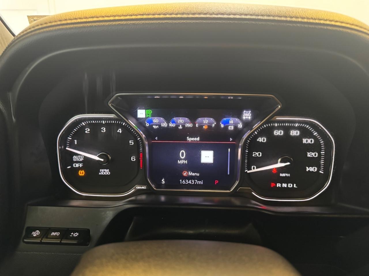 GMC Sierra 1500 4WD Crew Cab 147" AT4 2019