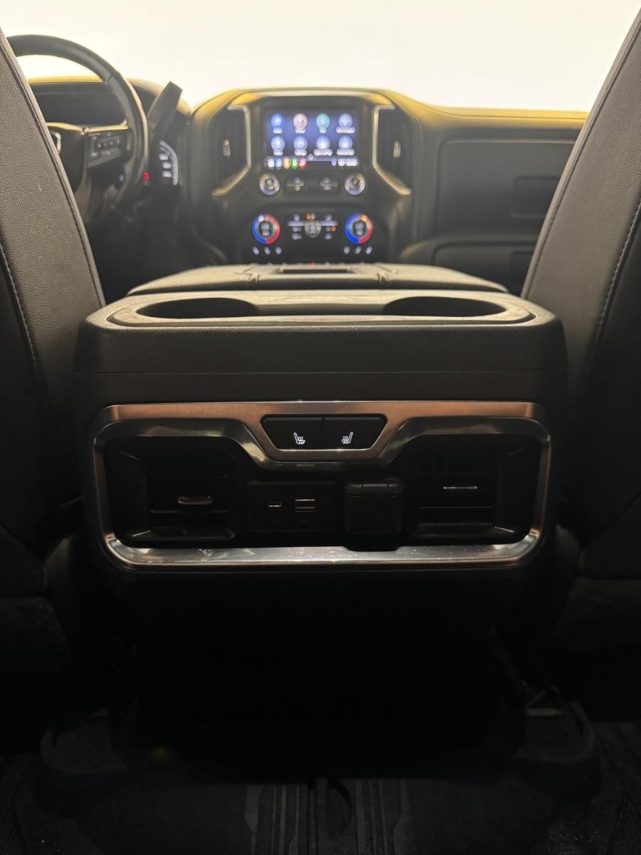 GMC Sierra 1500 4WD Crew Cab 147" AT4 2019