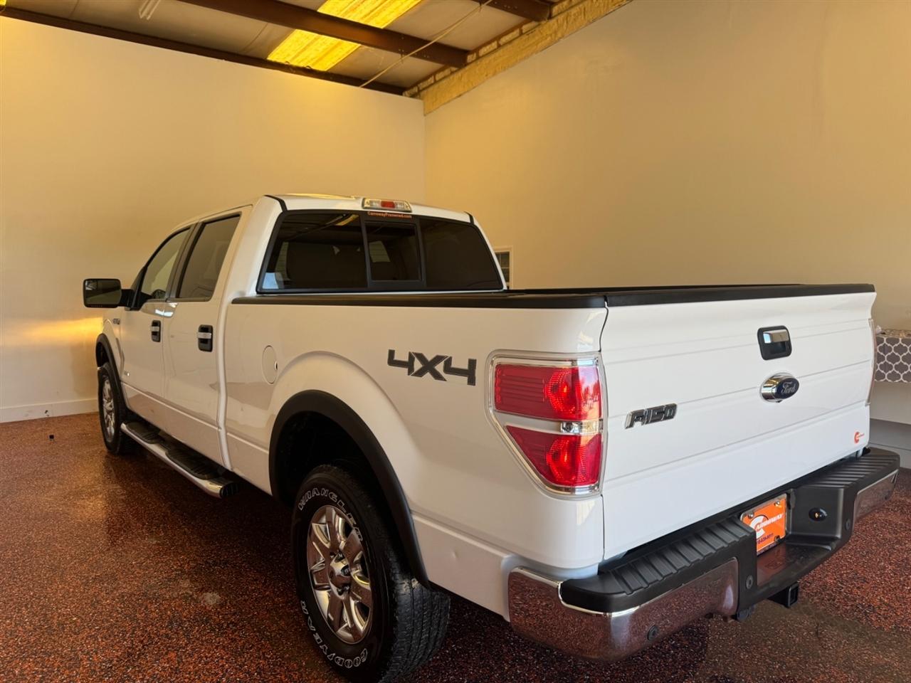 Ford F-150 4WD SuperCrew 145" XLT 2014