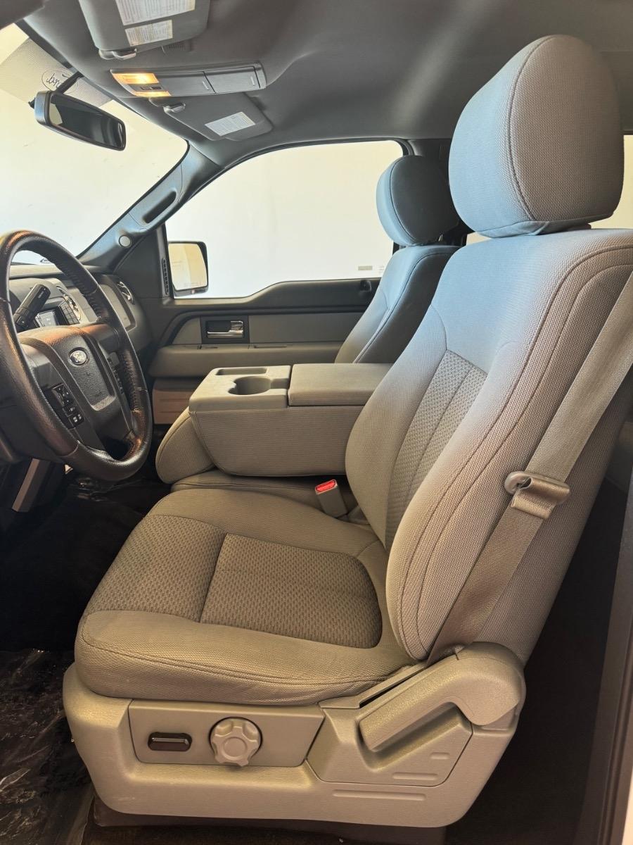 Ford F-150 4WD SuperCrew 145" XLT 2014