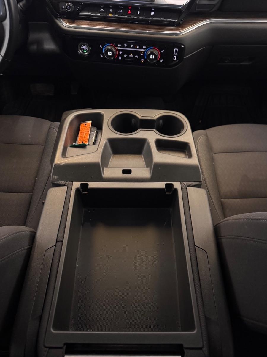 Chevrolet Silverado 1500 4WD Crew Cab 157" LT 2023