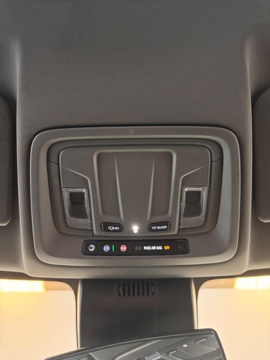 Chevrolet Silverado 1500 4WD Crew Cab 157" LT 2023