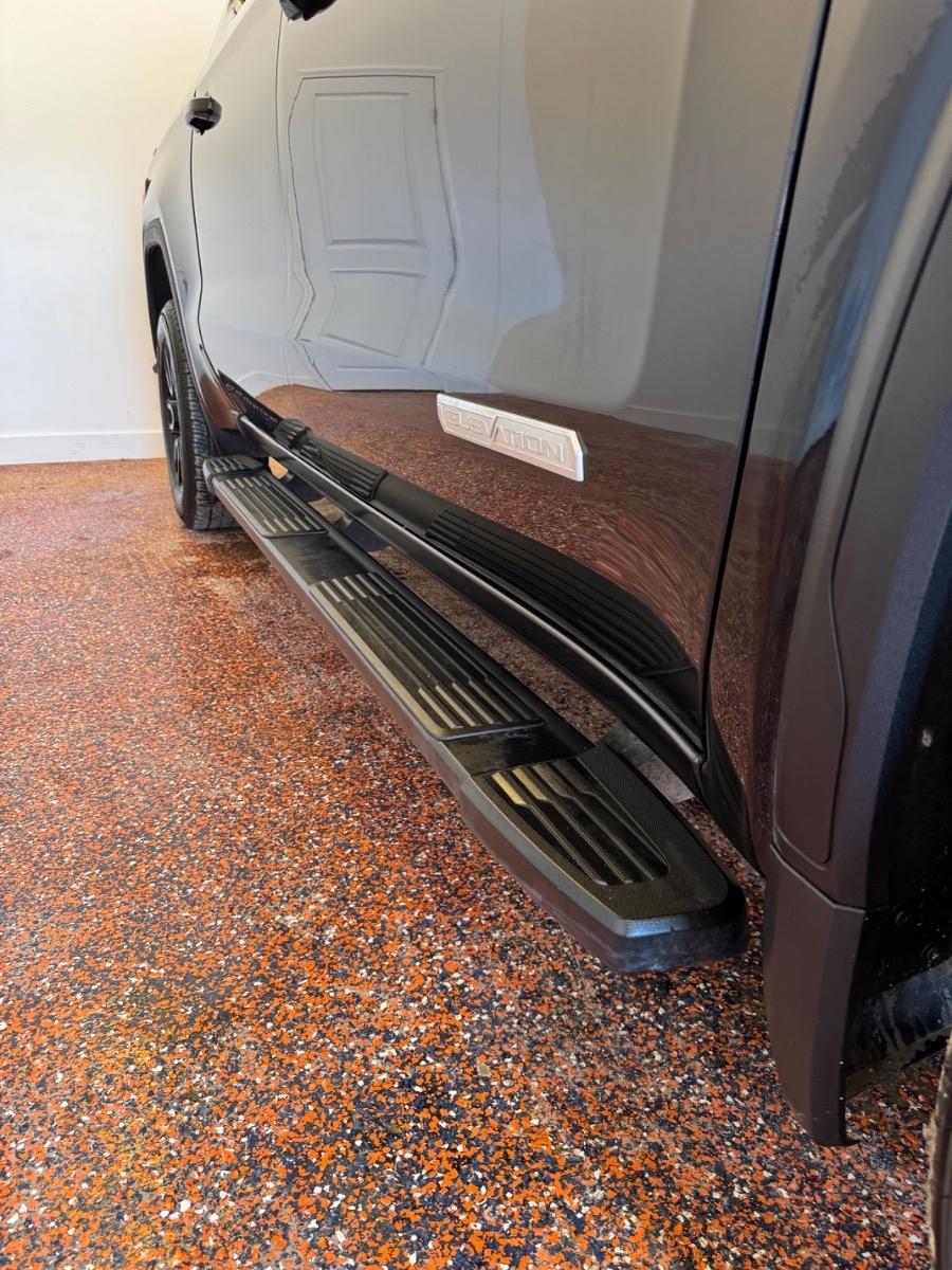 GMC Sierra 1500 4WD Crew Cab 147" Elevation w/3SB 2021