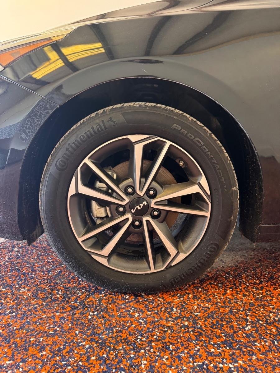Kia Forte LXS IVT 2023